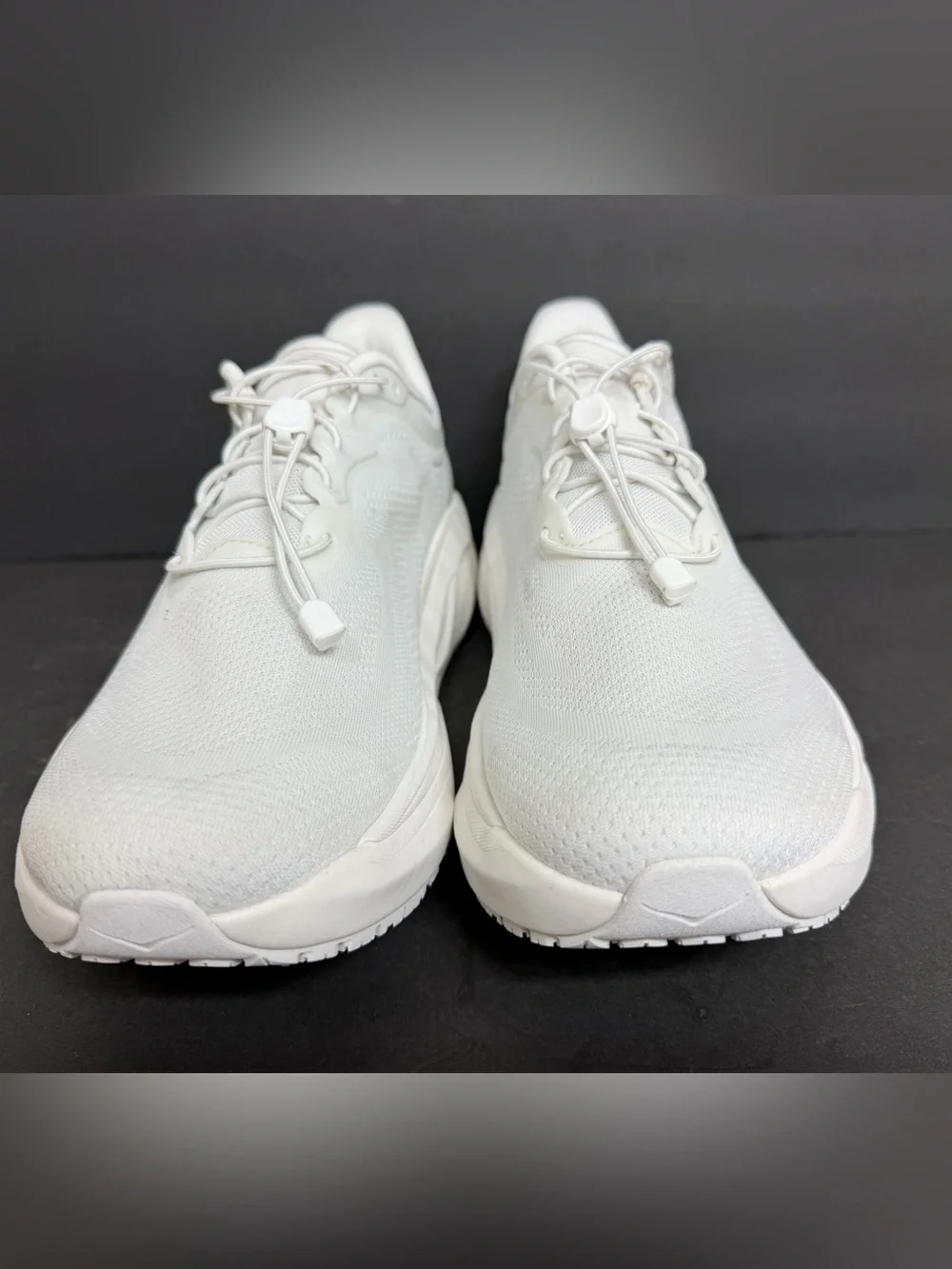 NEW Hoka One One Arahi SR Men’s Size 10.5 (2E WIDE) 1168714-WWH Shoes Rare White